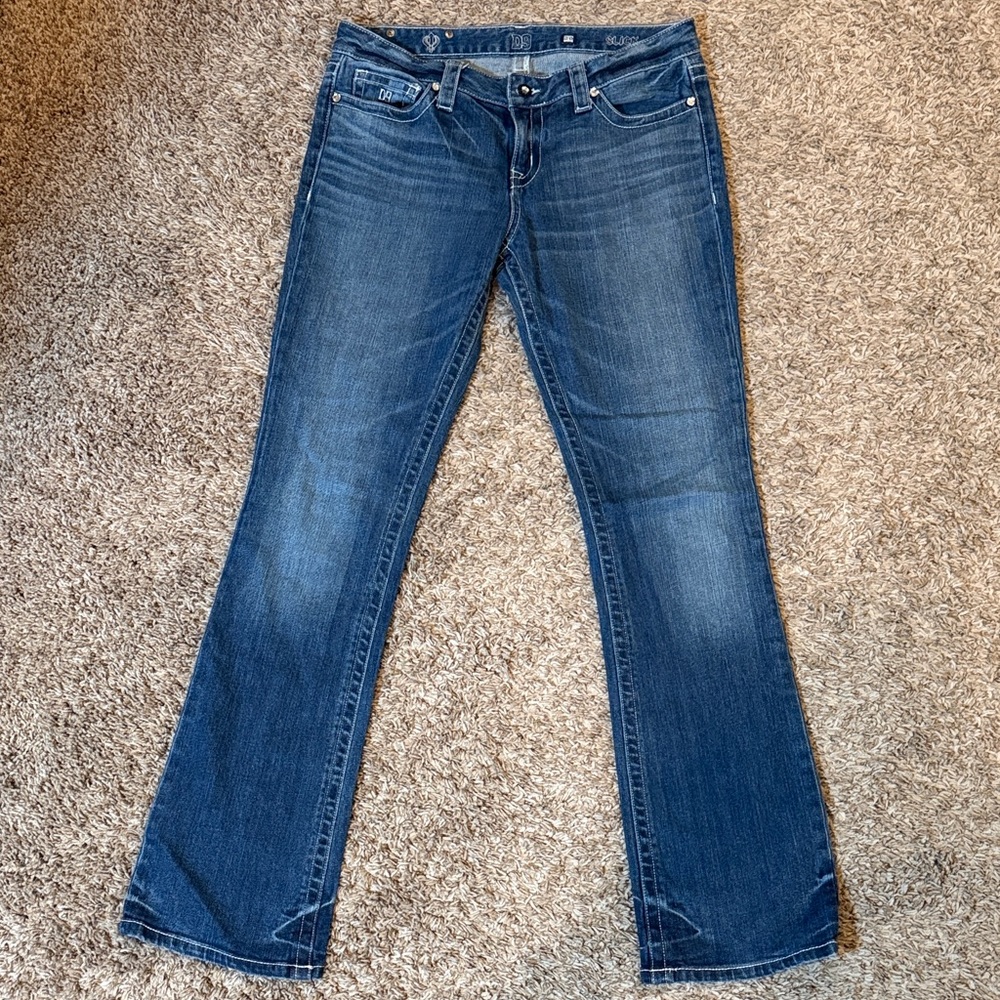 D9 jeans!